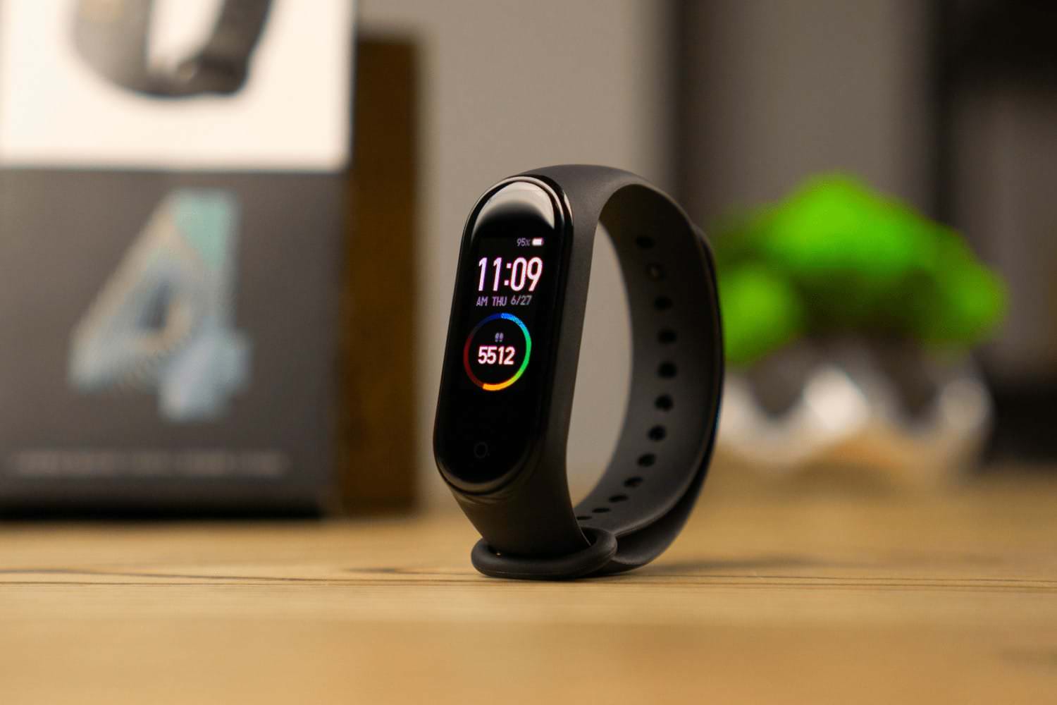 Xiaomi mi band 4 купить по низкой цене
